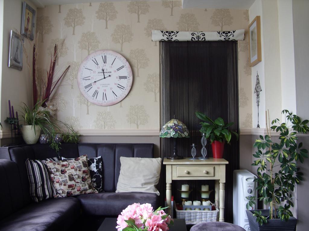 The Manhattan Blackpool Luaran gambar